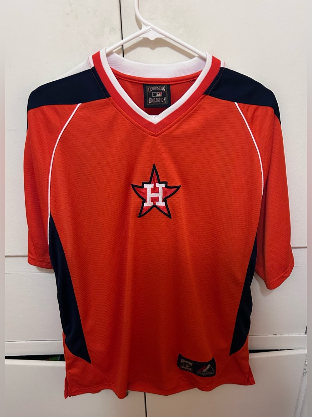 Houston Astros men’s size small shirt